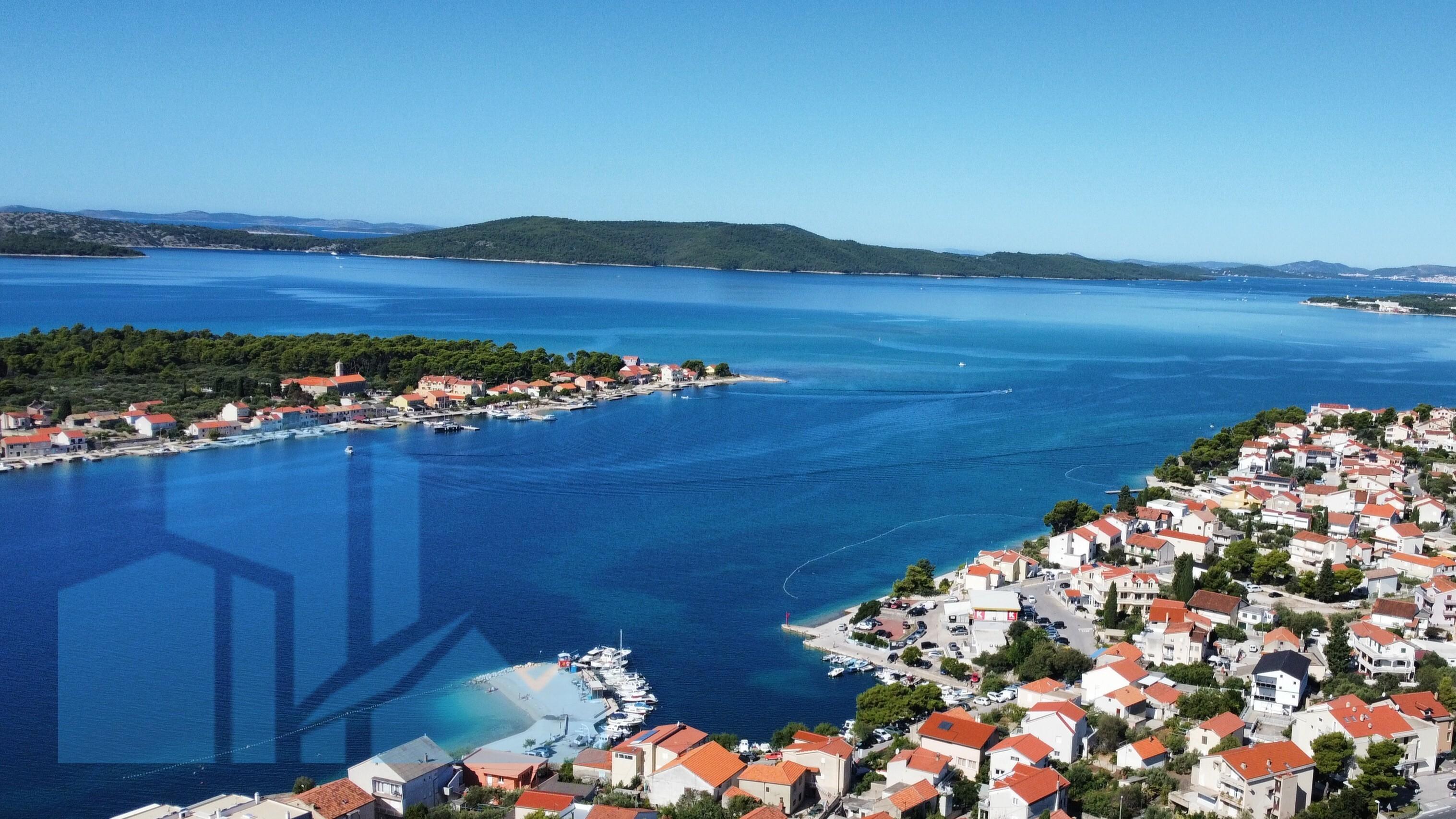 Brodarica, Šibenik - građevinsko zemljište s pogledom na more